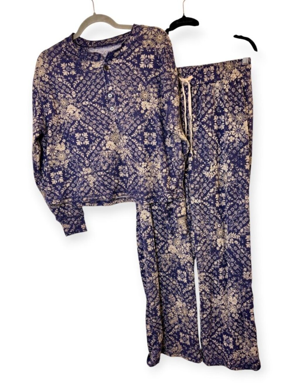Natural Life Navy Blue Cream Floral Long-Sleeve Pajama Set Size Medium